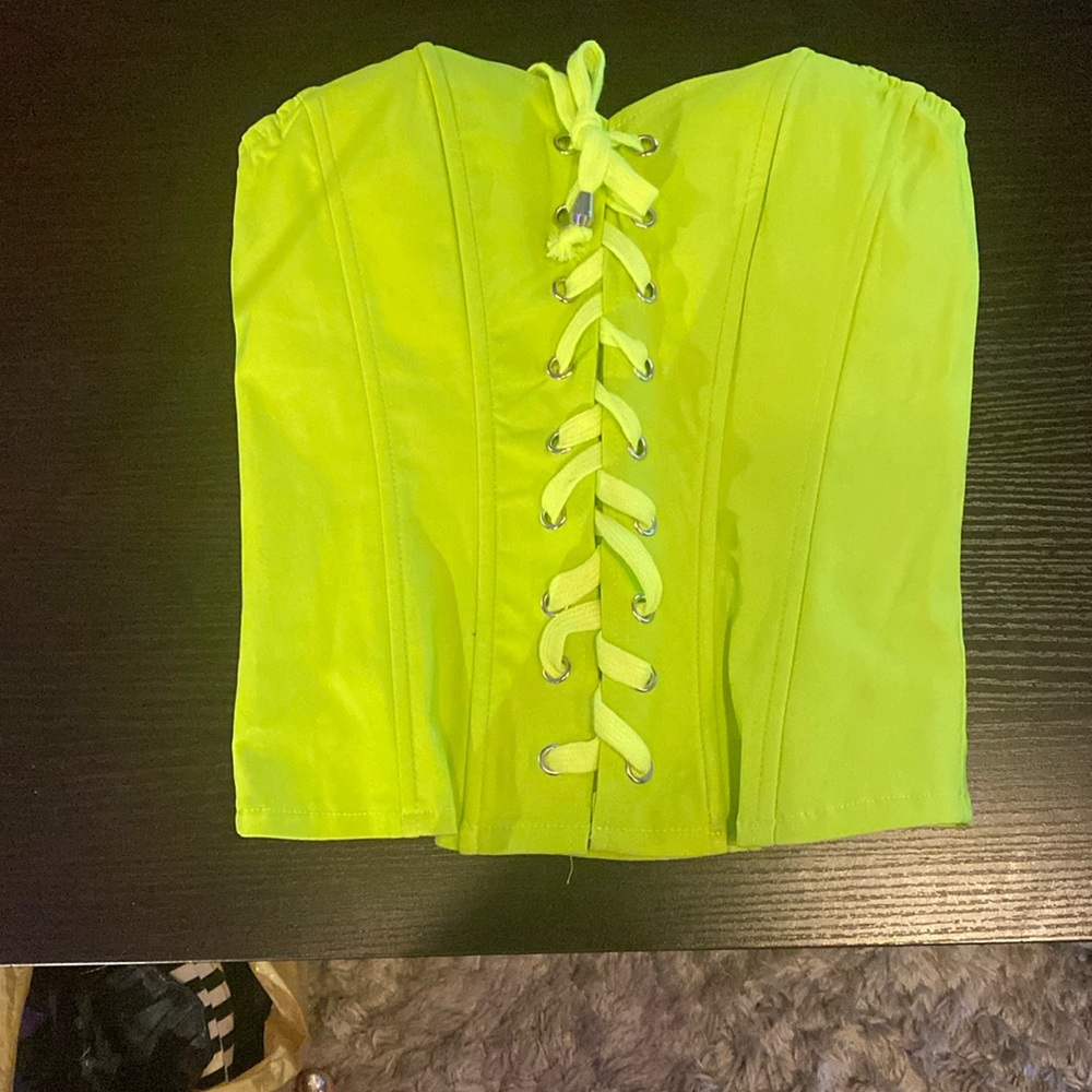 Corset top with zip up back